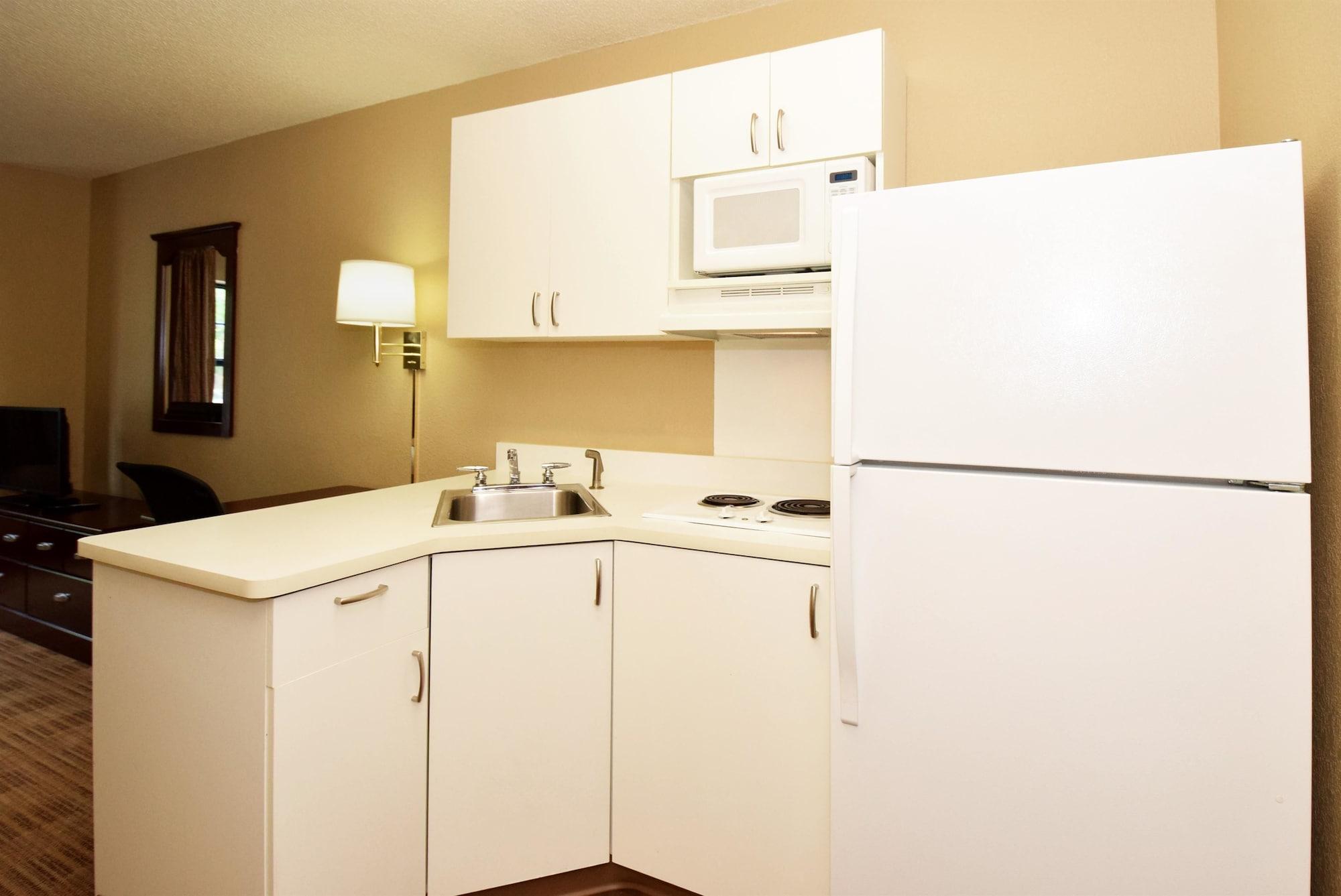Extended Stay America Suites - Elizabeth - Newark Airport Esterno foto